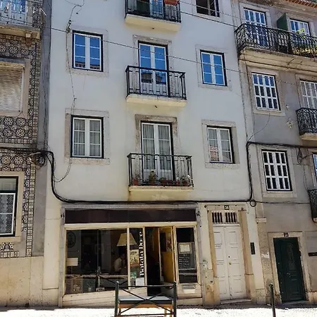 Cozy Between Lapa And Santos Lisbon