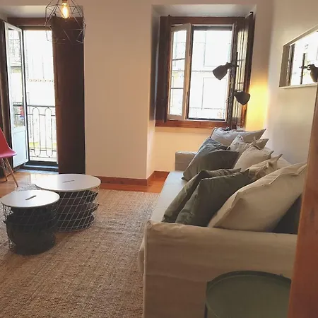 Cozy Between Lapa And Santos Lisbon